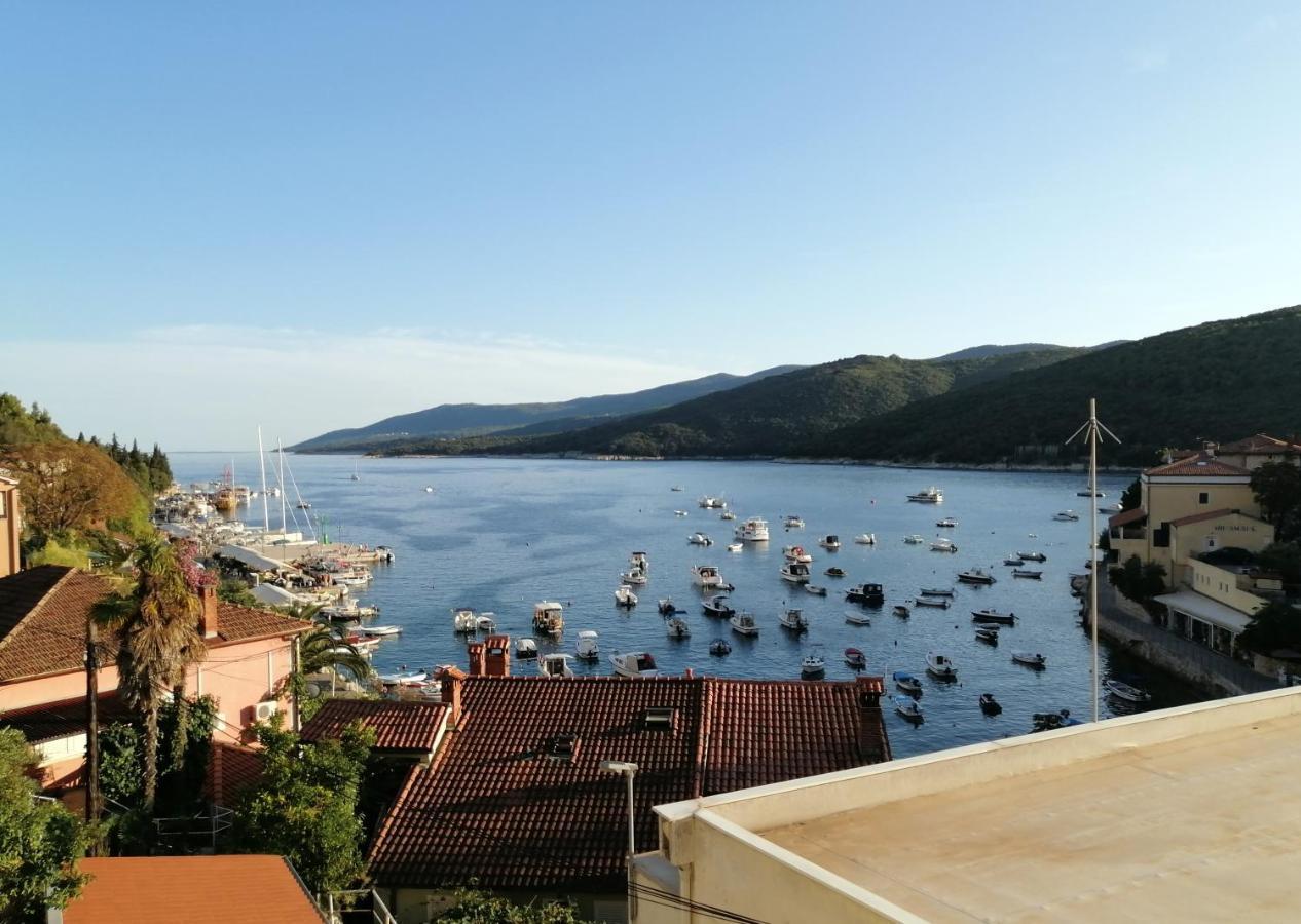 Apartment Suzie Q - Intermezzo With Sea View Rabac Exterior photo